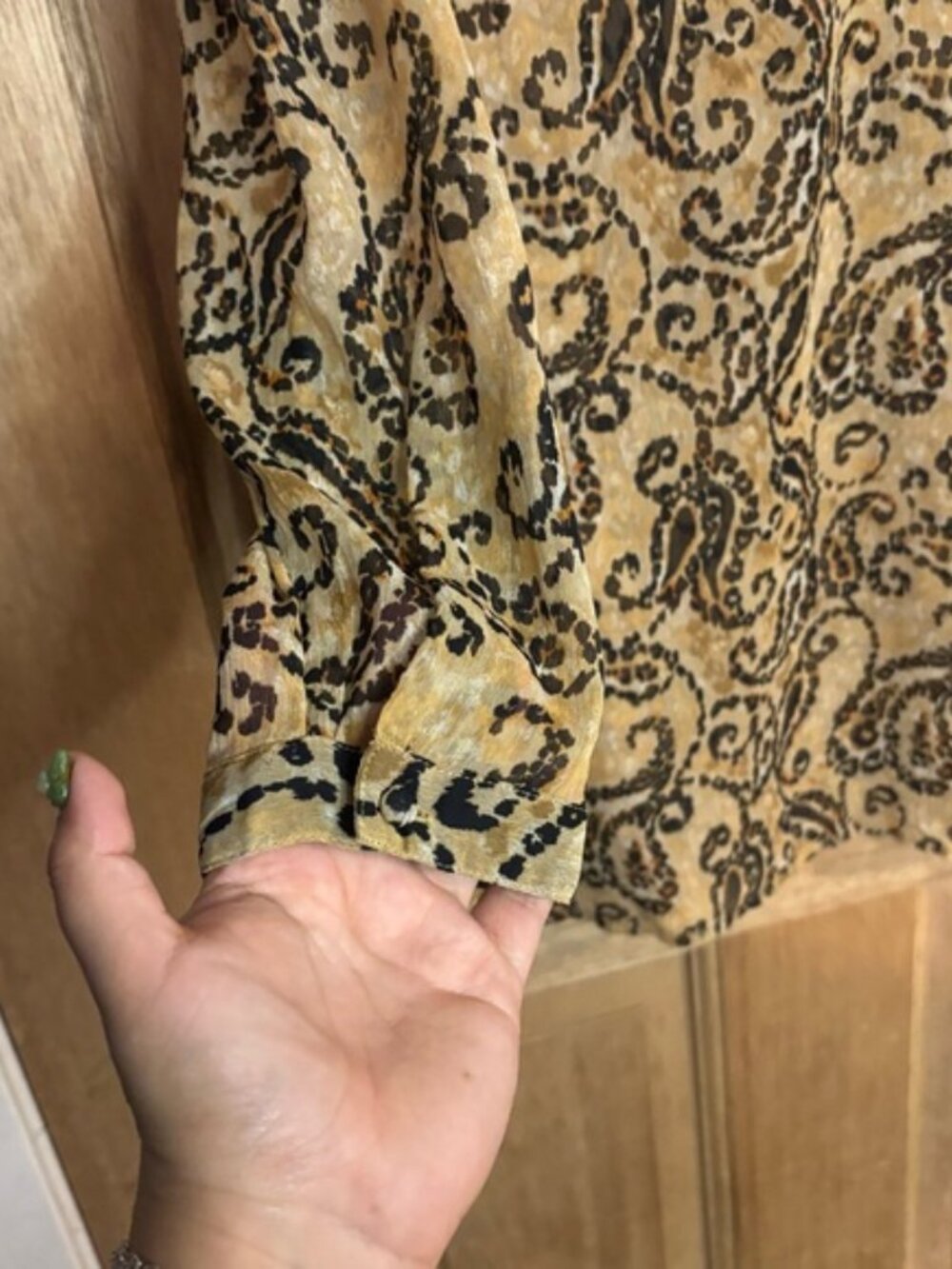 Chico's women’s Tan‎ and Black Paisley Blouse embellished size 3